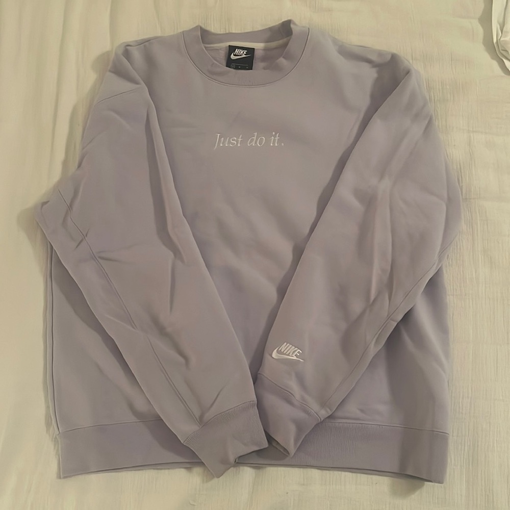 Nike sweatshirt